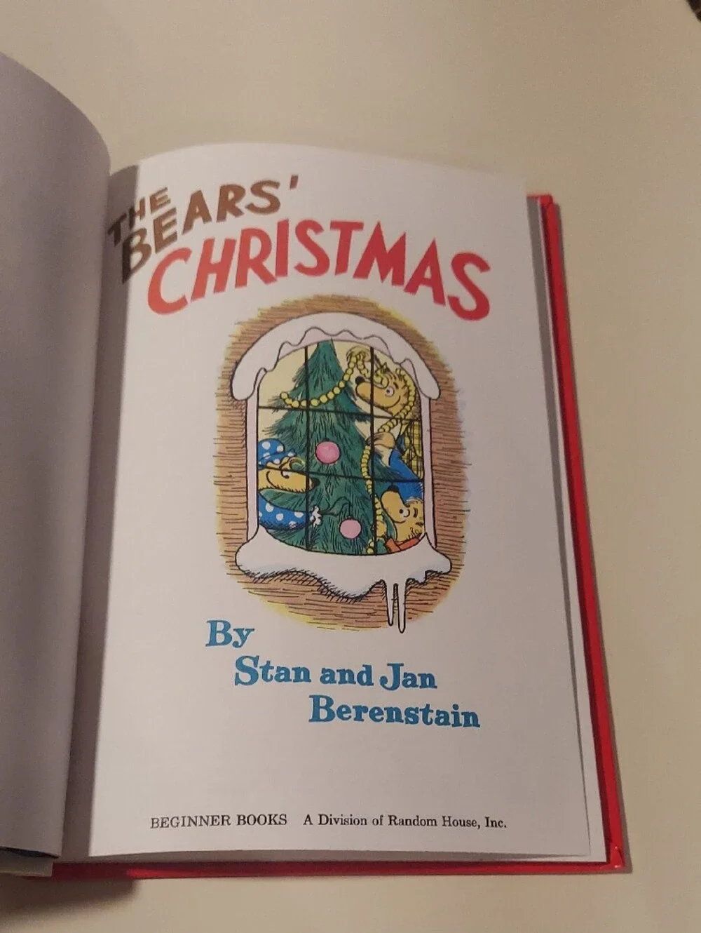The Bears' Christmas by Stan and Jan Berenstain - Holiday Kids Book